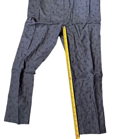 The Nines by HATCH 3/4 Sleeve Button-Front Maternity Jumpsuit Indigo Floral XS - Picture 3 of 9